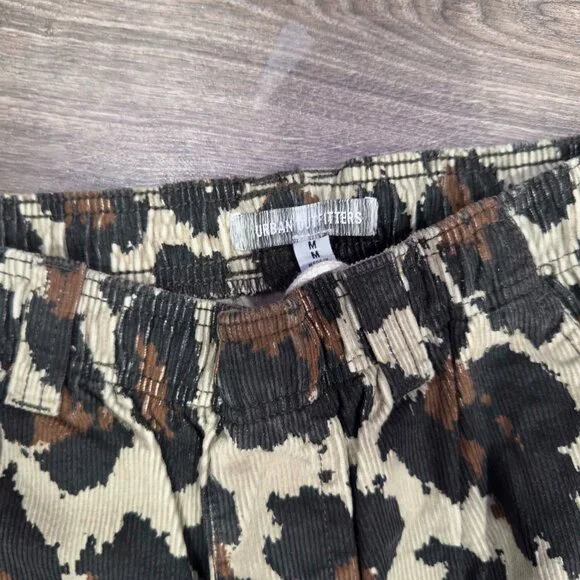 Urban Outfitters Leopard Print Corduroy Wide-Leg Pants – Medium - Picture 2 of 3